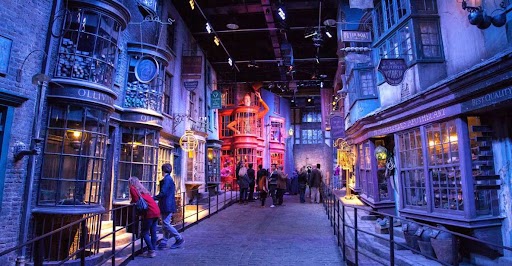 Warner Bros. Studio Tour London- The Making of Harry Potter