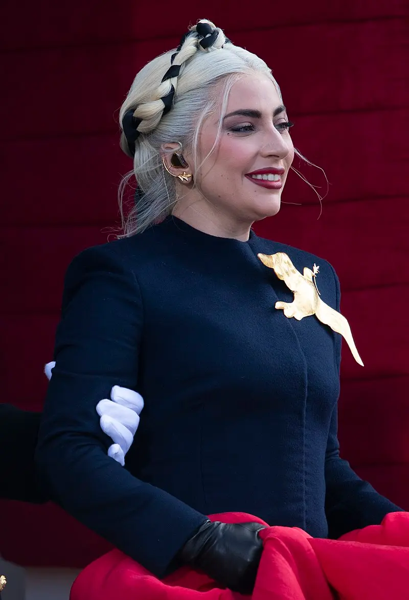 Lady <span class="highlight">Gaga</span>