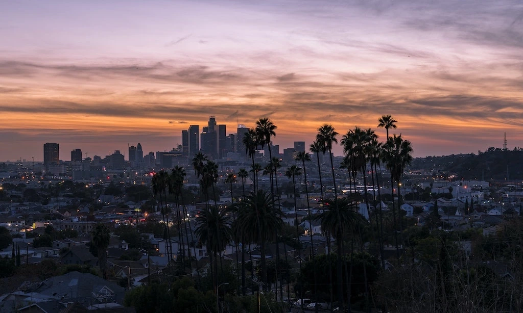 Los <span class="highlight">Angeles</span>
